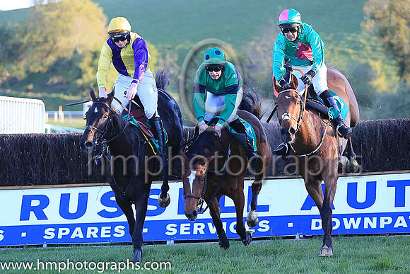 01st Cant Pay Wont Pay and Mr D Delahunt ( 2 , emerald green, pink diamond ) Trainer - Mark Fahey , Owner - G Delahunt