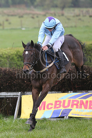 01st BALLYLUMFORD and B G Crawford ( 1 , LIGHT BLUE,navy seams; light blue sleeves; light blue cap,purple star ) Trainer: S.R.B. Crawford,, Owner : S.R.B. Crawford