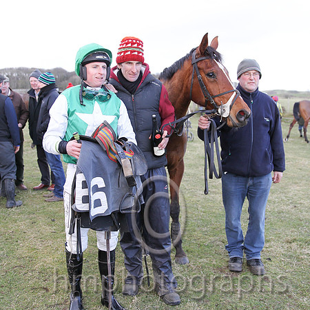 01 Oscar Day  J J Codd - Trainer : Peter Maher, Green, white star