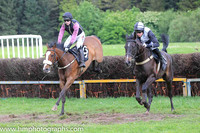 AULD SOD and J C Barry ( 33 , BLACK,yellow seams; mauve sleeves; black cap,yellow star ) Trainer: Mervyn Torrens , Owner : Anne Torrens