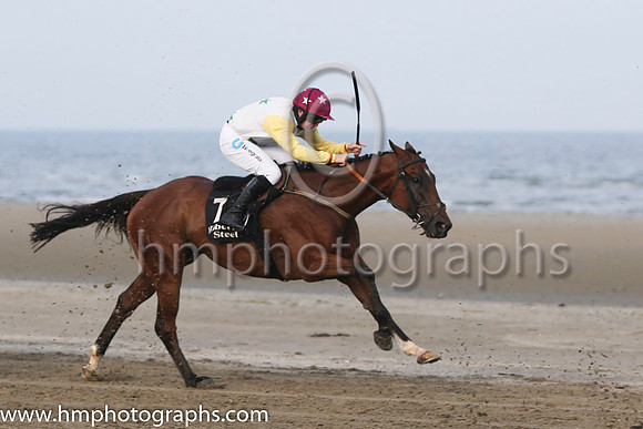 4 Usa and Mr S Crawford - - 4th (7 ,white, emerald green stars ) Trainer - S J Mahon