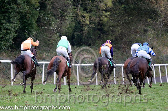 07 Nota Liberata and A E Lynch - PU - 07th (4 ,Salmon and whte quarters ) Trainer - P Griffin