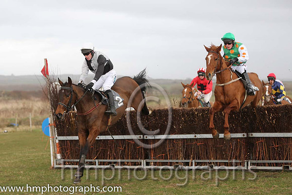 07th UR Ballycross ( 2 )  Derek O'Connor - Trainer: Colin S McKeever - black  white qtrd and 04th Soupy Soups ( 10 )  R James - Trainer: Donnchadh Doyle - green, orange spots