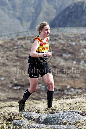 Lucy Harris - Pennine Fell Runners - 87th in 3.01.36 -FT8E1668-e