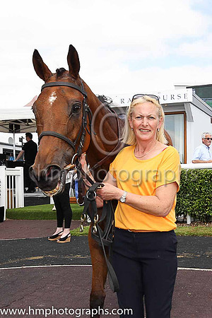 01st Bell of The Ball  Rachael Blackmore (7, black, emerald green sash) Trainer Liam Lennon, Owner Liam Lennon - Joy Wilson in picture