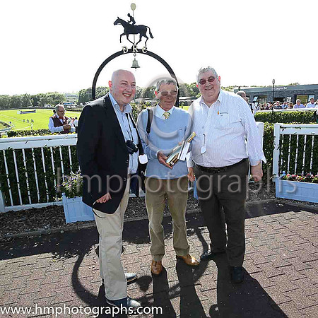 01st Ashjan and s P Kelly (7, grey and pink chevrons) trainer Mark McNiff, Owner Real Deal Syndicate