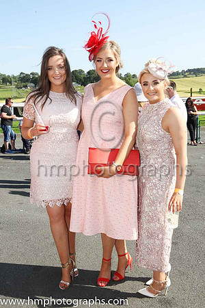 Fionnuala McCorry, Caitriona Breen and Kathryn McCorry at Downpatrick Racecourse