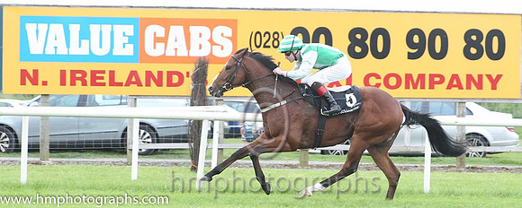 01 Primo Uomo & P J Smullen - winner (5, emerald green, grey braces ) - CU2D2664-21