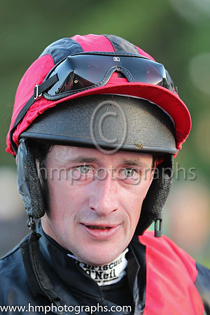 01st Peregrine Run and Roger Loughran (4, black, red sash) , trainer Peter Fahey