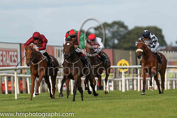01st Sankari Royale  N G McCullagh (7, emerald green, red chevron) Trainer J P Murtagh, Owner Richard Frayne