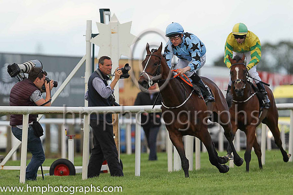 01st Mr Michael  Shane Foley (6, light blue, black stars) trainer Adrian Brendan Joyce, Owner Mrs Christina Joyce