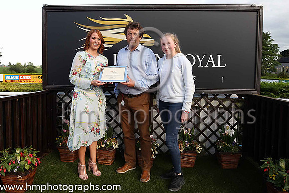 01st Guanabara Bay  Declan McDonogh (3, yellow, emerald green star) Trainer Adrian McGuinness, Owner Sean F Gallagher