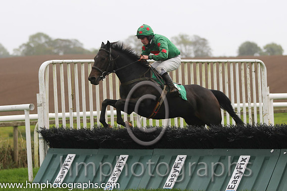 8 Becheri and B R Dalton - - 8th (6 ,Green, orange spot ) Trainer - G Webb