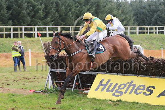 01st PACTE IN THE PARK (FR) and l J Murphy ( 4 , YELLOW,emerald green braces; yellow sleeves; yellow cap ) Trainer: Simon Kenny , Owner : Simon Kenny