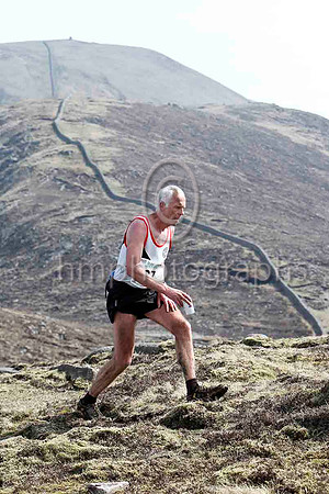 Martyn Pollitt - Burnden Road Runners - 89th in 3.03.27 -FT8E1694-e