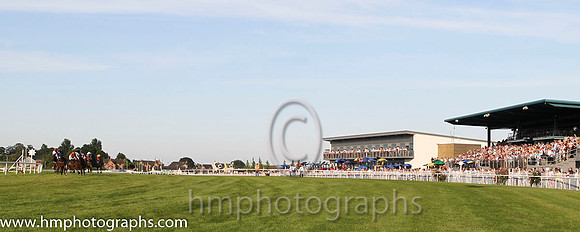 Racing at Down Royal -FT8E9784-Edit