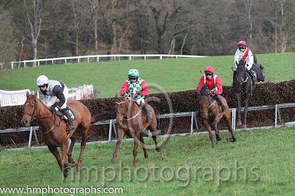 03 Buffalo Brave and S Clements - - 03rd (10 ,red, white braces ) Trainer - Ross O'Sullivan