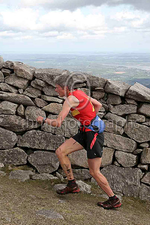 Angela Mudge - Carnethy Hill Running Club -Winner in 1:00:18 - CU2D2380-e