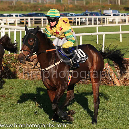 07th Fruits Of Glory and C D Timmons ( 10 , yellow, maroon stars ) Trainer - E Cawley , Owner - Edward Cawley