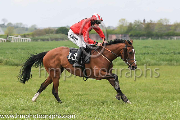 01st GETALADY and J W Hendrick ( 13 , RED,black cross of lorraine; red sleeves; red  white striped cap ) Trainer: Peter J. Flood,, Owner : Peter J. Flood