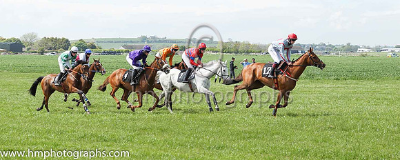01st CREADAN GRAE and P Rogan ( 7 ,Antrim (H)- RED  ROYAL BLUE HOOPS; red sleeves,royal blue armlet; red cap,royal blue spots ) Trainer: P.J. McBurney,, Owner : Helen McBurney