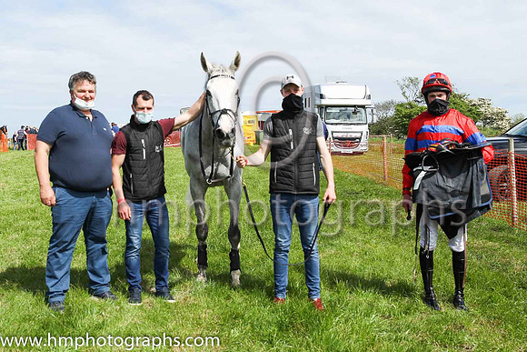 01st CREADAN GRAE and P Rogan ( 7 ,Antrim (H)- RED  ROYAL BLUE HOOPS; red sleeves,royal blue armlet; red cap,royal blue spots ) Trainer: P.J. McBurney,, Owner : Helen McBurney