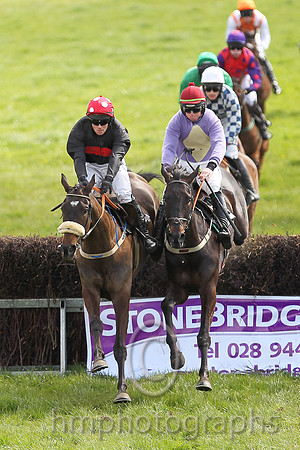 01st KAISER BLACK and J j Codd ( 19 , PURPLE,yellow diamond; purple, plain sleeves; red cap ) Trainer: P.M.J. Doyle,, Owner : Mary Doyle