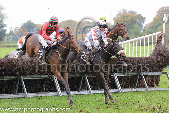 02nd THE SOME DANCE KID and J P O'Rourke ( 23 , EMERALD GREEN,red chevrons; red sleeves; red  emerald green hooped cap ) Trainer: D.M. Christie , Owner : D.M. Christie