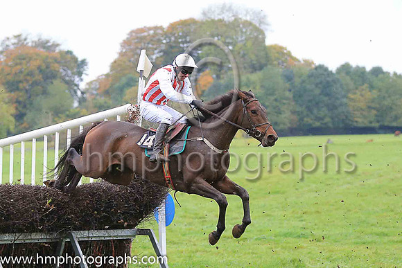 04th BRIDLE LOANAN and M J O'Hare ( 14 , WHITE  RED STRIPES; white sleeves; white cap ) Trainer: J.G. Cosgrave,, Owner : Sara O'Hare