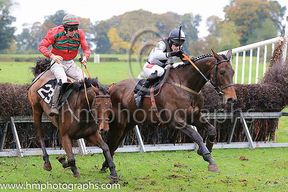 01st BLUE FLIGHT (FR) and Derek O'Connor ( 1 , BLACK  WHITE QTD; black  white hlvd sleeves; white cap ) Trainer: Colin S. McKeever,, Owner : W.W. Dennison