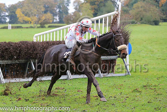 03rd SHANROE AL C and J C Barry ( 22 , DARK BLUE,yellow hollow box; dark blue  yellow hlvd sleeves; dark blue cap,yellow diamond ) Trainer: Karl Thornton , Owner : Brian Smyth