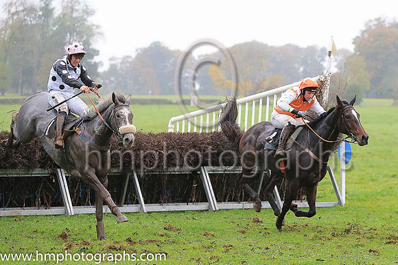 02nd ABSAINTE (FR) and B O'Neill ( 1 , WHITE,black spots; black sleeves,white spots; pink cap,black spots ) Trainer: A.J. Martin , Owner : Syndicate Smile Says It All