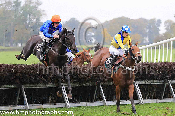 01st THE WHITE VOLCANO and J P O'Rourke ( 13 , ROYAL BLUE; royal blue sleeves; orange cap ) Trainer: J. Woods , Owner : Philip White