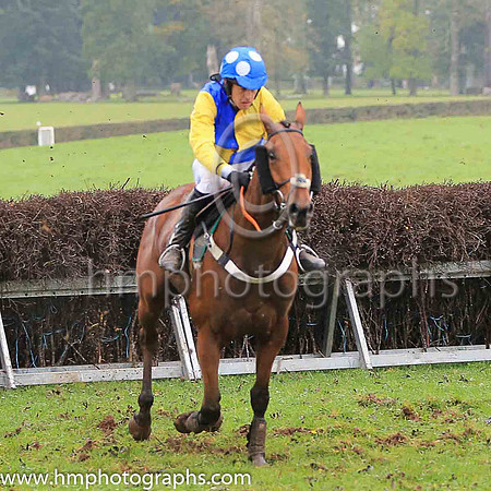 04th FORPADDYTHECAPTAIN and M J O'Hare ( 5 , YELLOW  ROYAL BLUE QTD; yellow sleeves; royal blue cap,white spots ) Trainer: Eoin G. Barry,, Owner : R.J. Armstrong