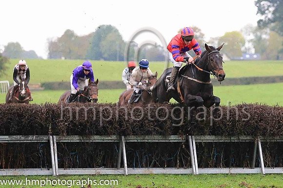 04th HOWWOULDSHENO and Ross McLeigh ( 2 , RED,purple cross of lorraine; red  purple hooped sleeves; red  purple striped cap ) Trainer: Liam Lennon , Owner : Eugene Ryan