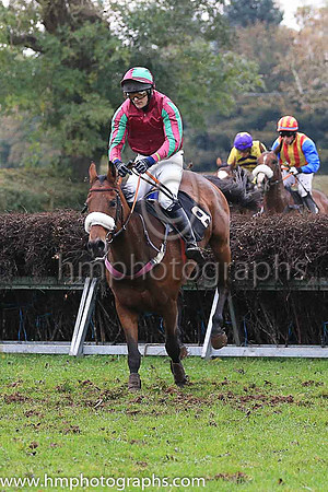 04th THINKINGINMYSLEEP and A Murphy ( 8 , MAROON; maroon  emerald green striped sleeves; maroon  emerald green qtd cap ) Trainer: Mrs D.A. Love , Owner : Mrs D.A. Love