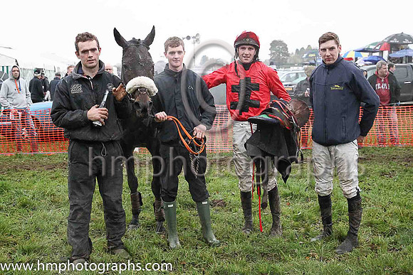 01st GOT THE NAC and D G Lavery ( 4 , RED,black cross of lorraine; red sleeves; red  white striped cap ) Trainer: Peter J. Flood , Owner : Teresa Flood