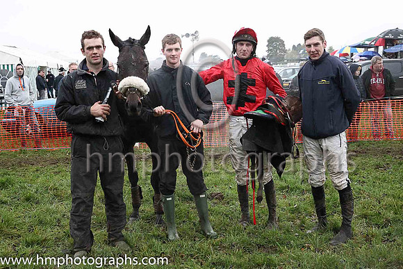 01st GOT THE NAC and D G Lavery ( 4 , RED,black cross of lorraine; red sleeves; red  white striped cap ) Trainer: Peter J. Flood , Owner : Teresa Flood