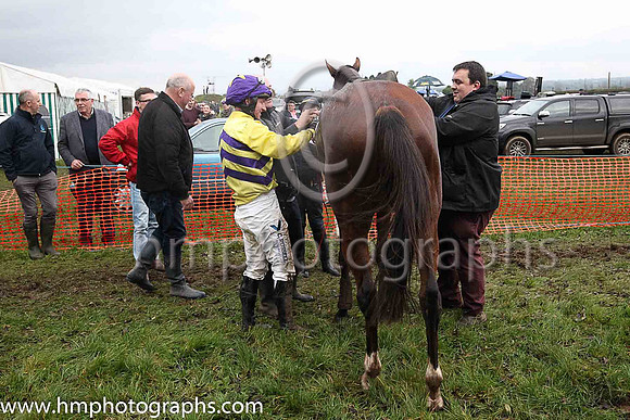 01st MILAN DANCER and N McParlan ( 4 , YELLOW,purple chevrons; yellow sleeves; yellow cap,purple star ) Trainer: Noel C. Kelly , Owner : Mrs. C. Kelly