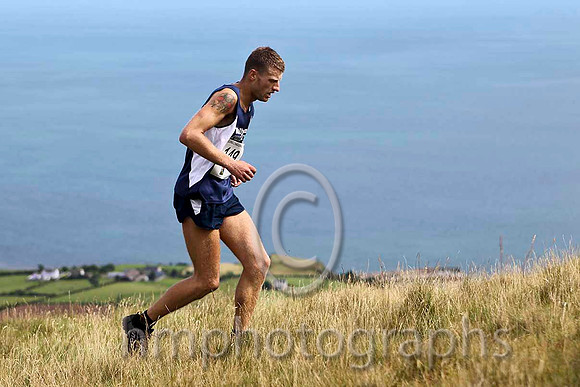 Jonny Steede , Ballymena Runners 2nd in 28.55 - FT8E3265-e