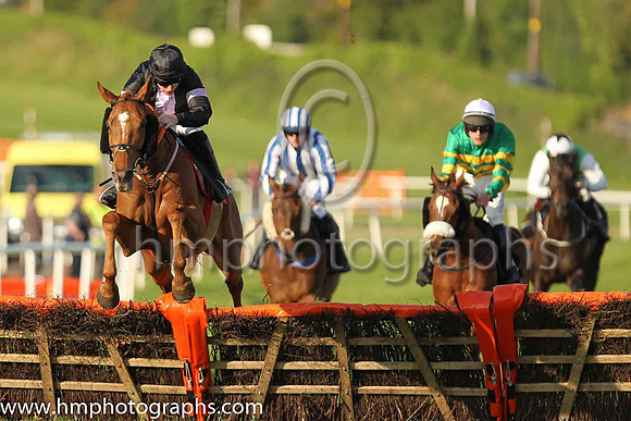 01st Bravo Team and J.W. Kennedy (8 ,black ,mauve stripe ), Trainer:Gordon Elliott , Owner:Pioneer Racing