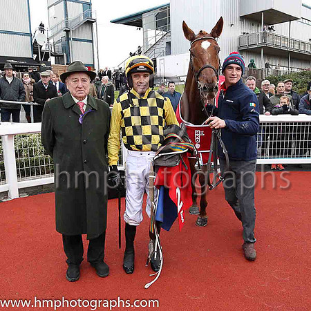 01st Melon and Ruby Walsh (2, yellow and black check) Trainer w P Mullins , Owner Mrs J Donnelly
