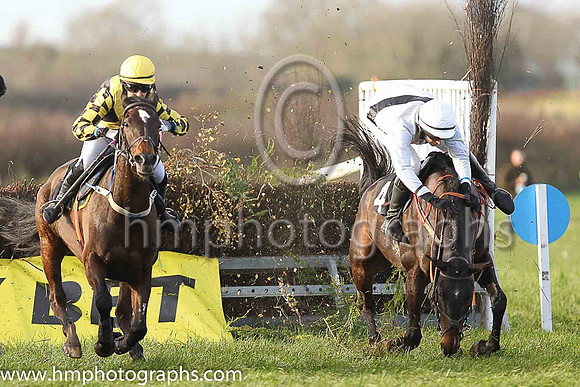 OLDTOWN POLLY and N Gault ( 4 ,Antrim (H) - WHITE,black sash; white sleeves; white cap ) Trainer: John James Gault , Owner : John James Gault