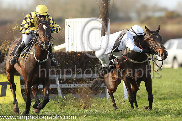 OLDTOWN POLLY and N Gault ( 4 ,Antrim (H) - WHITE,black sash; white sleeves; white cap ) Trainer: John James Gault , Owner : John James Gault