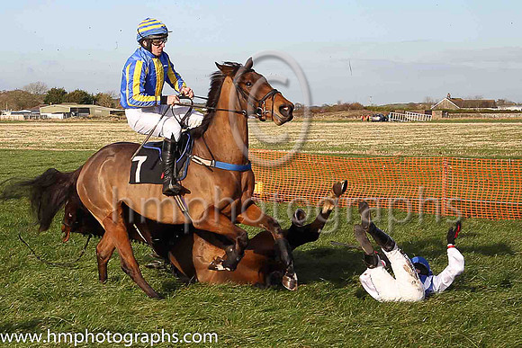 GETAWAY NORTH (GB) and S Fitzgerald ( 14 , BLUE  WHITE STRIPES; white sleeves; blue  white striped cap ) Trainer: C.A. McBratney,, Owner : Mrs. Rose Boyd
