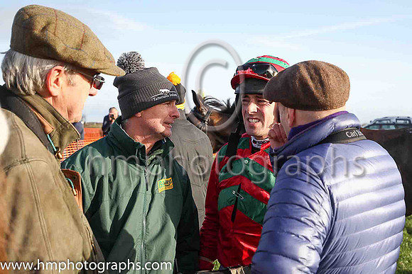 01st SOMETIME SOON and B O'Neill ( 18 , EMERALD GREEN,red chevrons; red sleeves; red  emerald green hooped cap ) Trainer: D.M. Christie , Owner : D.M. Christie