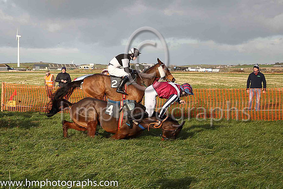 COSMIC FLIGHT and B G Crawford ( 4 , MAROON,white chevron; dark blue  white striped sleeves; maroon  dark blue striped cap ) Trainer: S.R.B. Crawford , Owner : Patricia Duffin