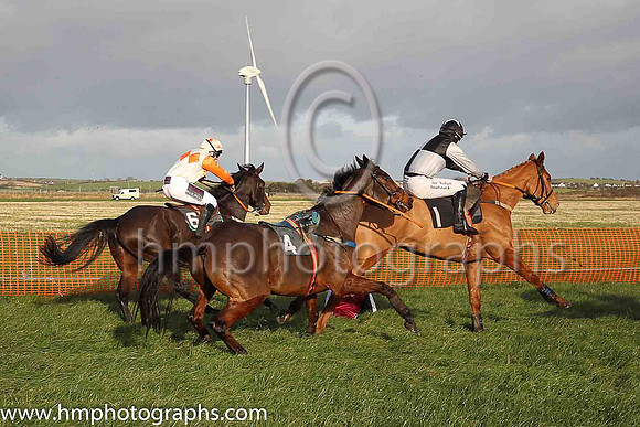 COSMIC FLIGHT and B G Crawford ( 4 , MAROON,white chevron; dark blue  white striped sleeves; maroon  dark blue striped cap ) Trainer: S.R.B. Crawford , Owner : Patricia Duffin