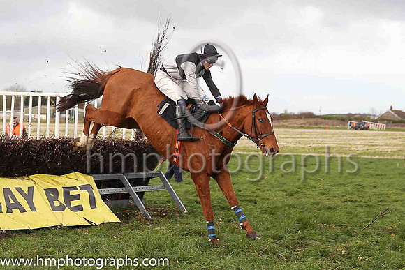 01st ADAMSTOWN and PG McGuigan ( 1 ,Antrim (H) - BLACK  WHITE QTD; black  white hlvd sleeves; white cap ) Trainer: Colin S. McKeever,, Owner : W.W. Dennison
