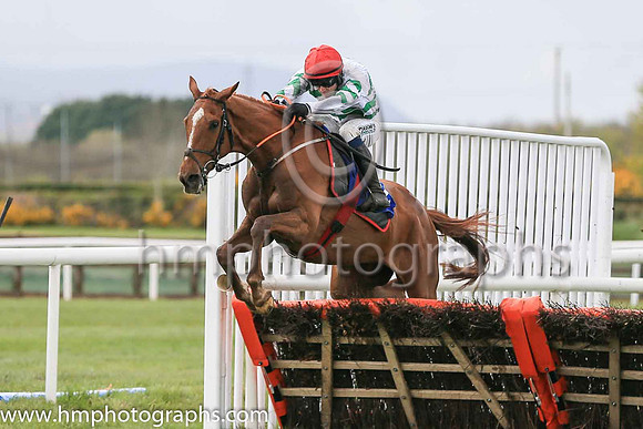01st Tullybeg and J C Gainford7 ( 2 , green  and white chevrons ) Trainer - Mrs D Foster , Owner - Noel Moran  Mrs Valerie Moran